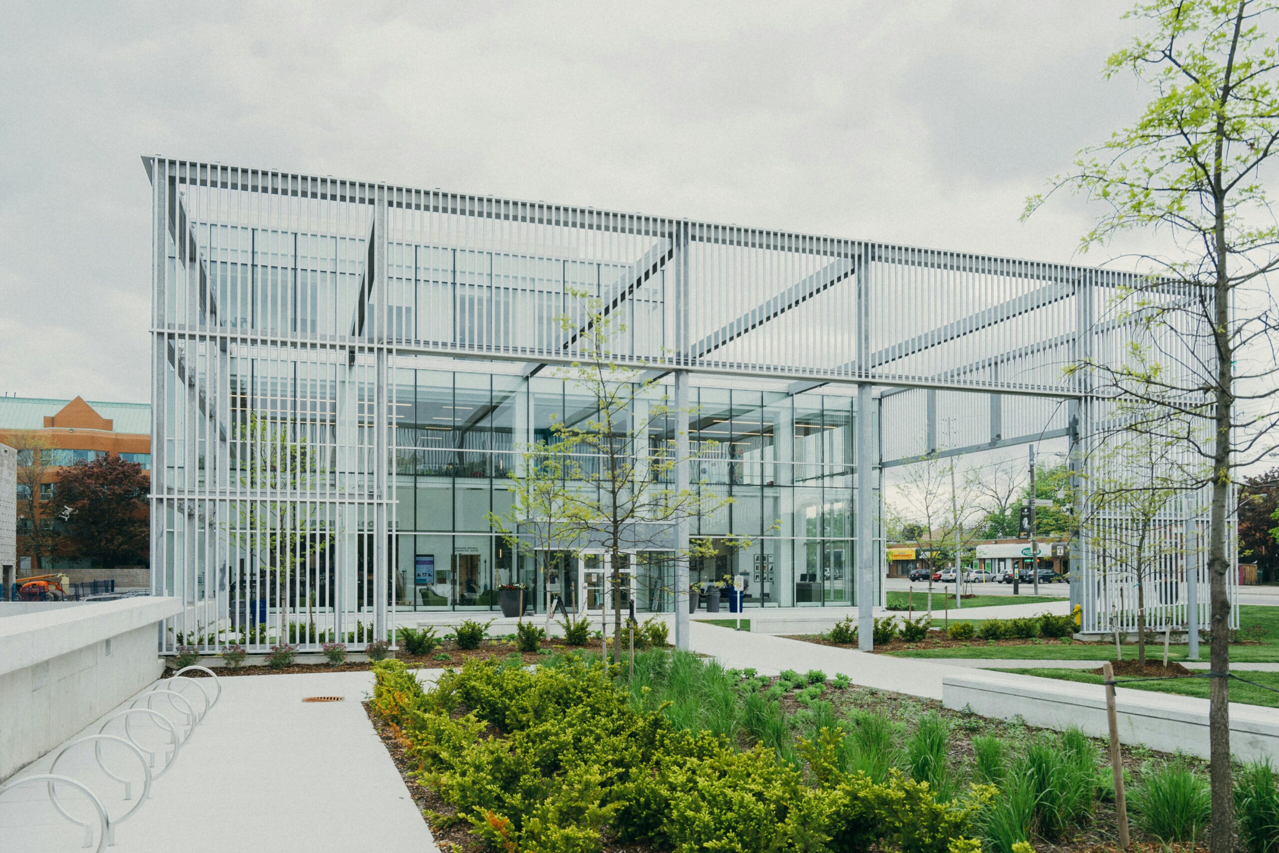 Glass and Aluminum Contracting - Akiki Group